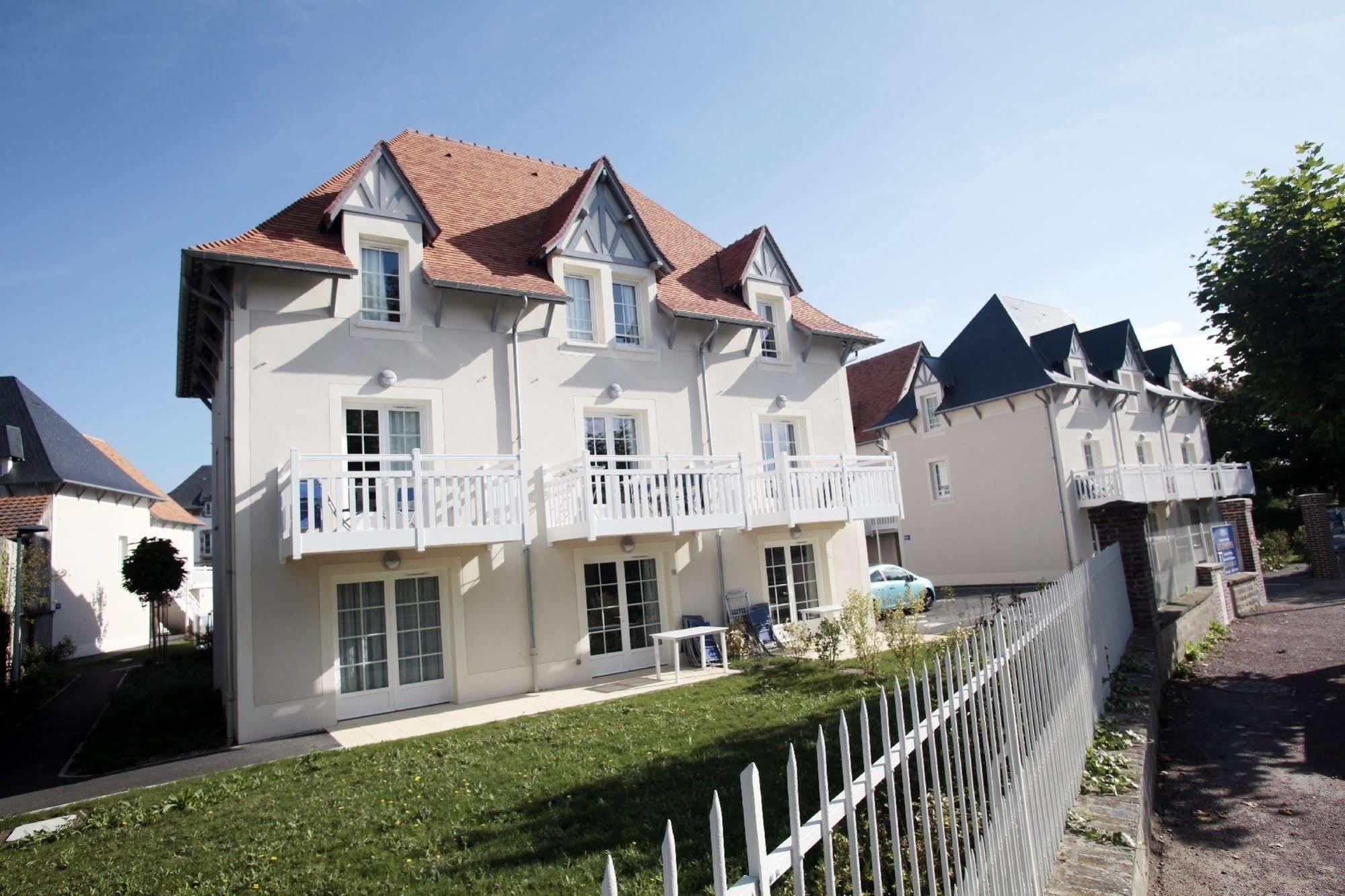 Residence Odalys Le Domaine Des Dunettes Cabourg Exterior foto