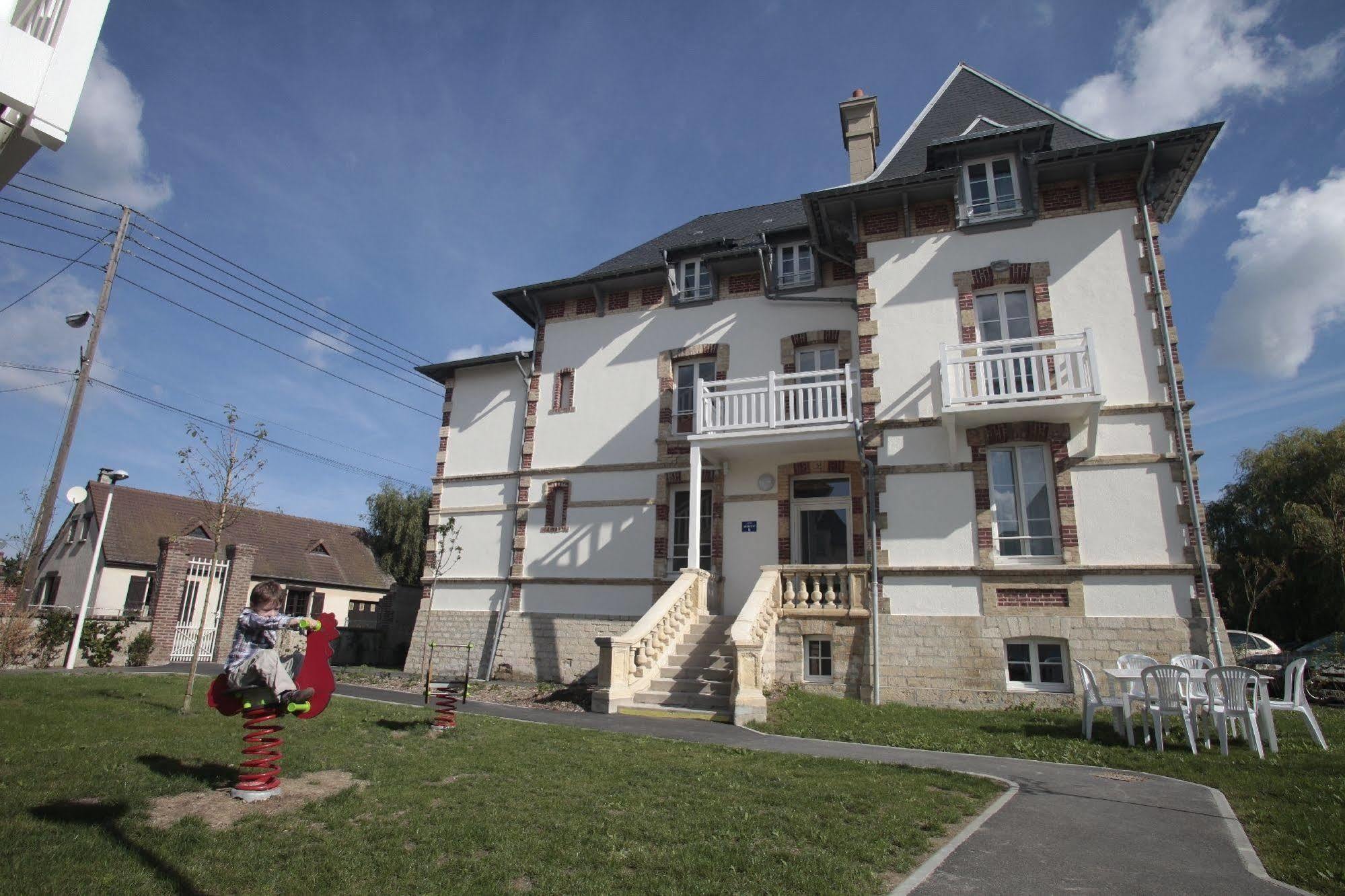 Residence Odalys Le Domaine Des Dunettes Cabourg Exterior foto